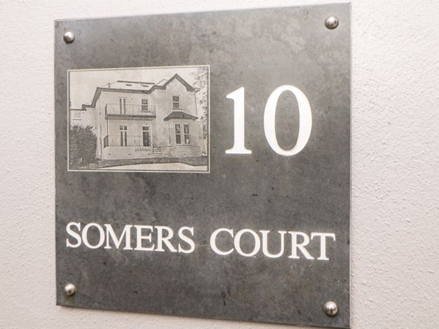 Apartment 4 10 Somers Court - 1071979 - photo 3