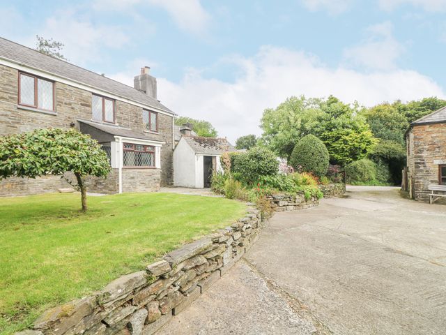 South Boduel Farmhouse - 1072346 - photo 3