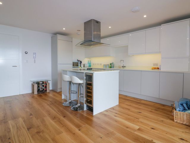 Onshore - 1072394 - photo 3
