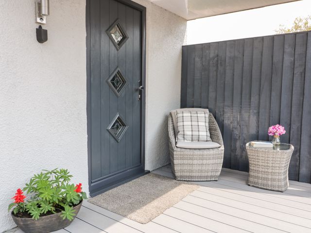 Westfields - 1072479 - photo 2