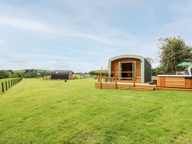 Hwyl - 1072566 - photo 2