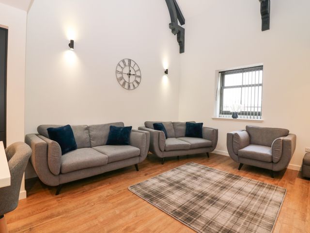 The Reception Room at The Institute Executive Apartments - 1073123 - photo 4