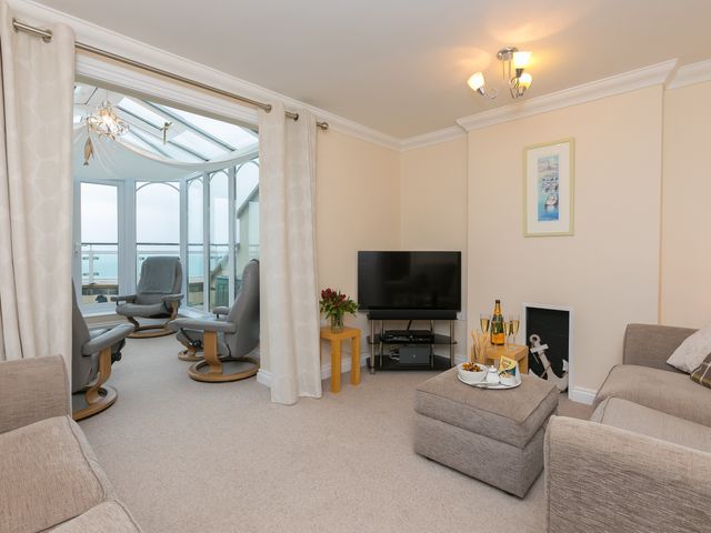 Laurellie - 1073965 - photo 4