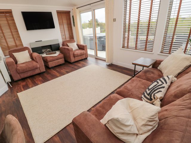 Woodland View Lodge - 1074112 - photo 3