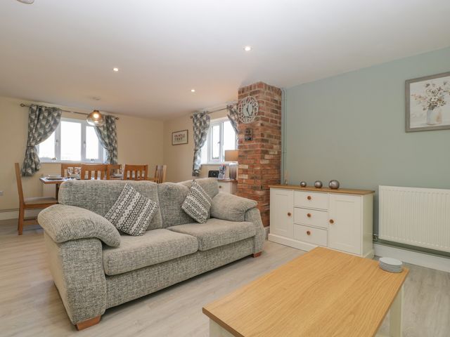 Bramley Cottage - 1074556 - photo 5