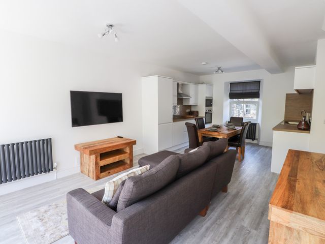 8 Waterhead Terrace - 1074690 - photo 2