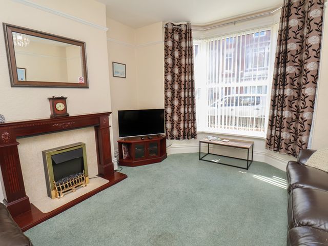 Sunnyside Holiday Apartment 1 - 1074712 - photo 5