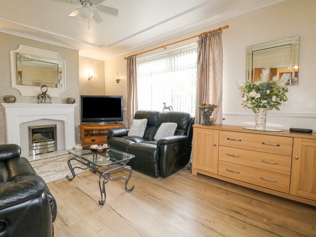Cedar Cottage - 1076069 - photo 5