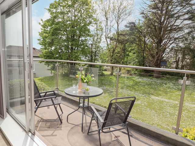 17 Coedrath Park - 1076663 - photo 2