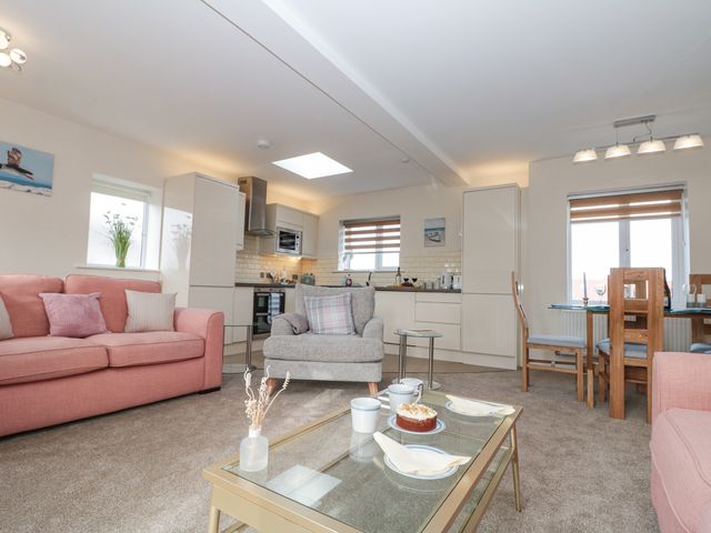 Weydale Avenue - 1076990 - photo 4