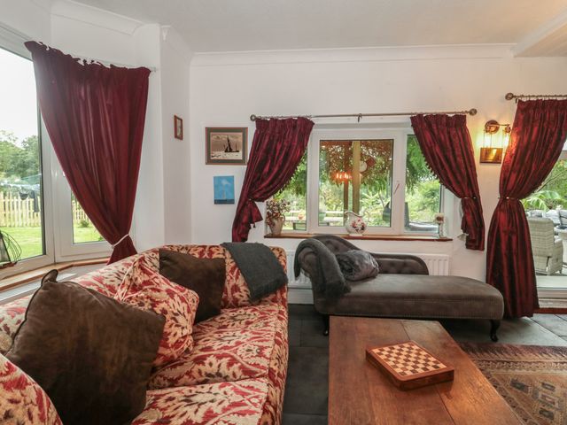 Brook Farm - 1077087 - photo 5