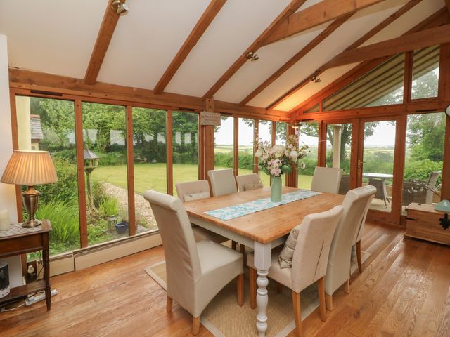 South Honeycroft Thatch - 1077280 - photo 3
