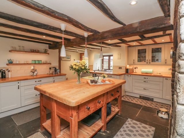 South Honeycroft Thatch - 1077280 - photo 5