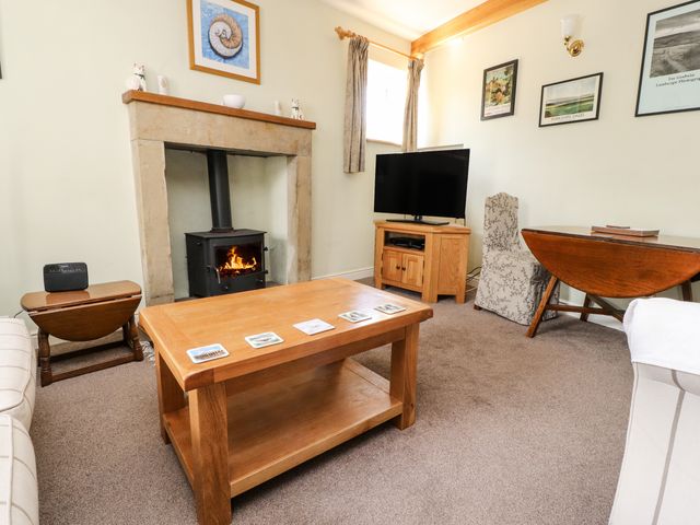 Lychgate Cottage - 1077321 - photo 4