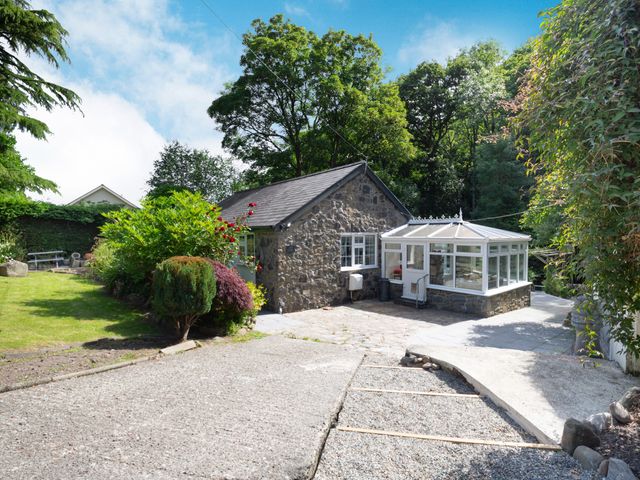 Nant Cottage - 1077345 - photo 2