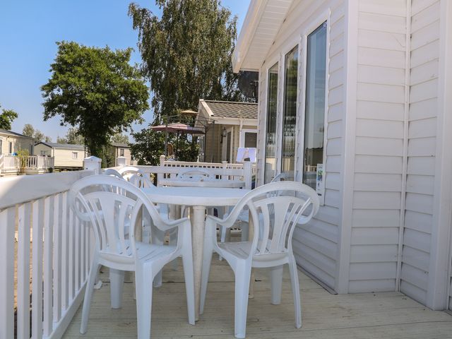 The Goodwood Lodge - 1077953 - photo 2