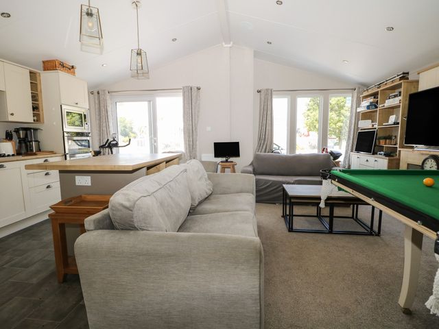 The Goodwood Lodge - 1077953 - photo 3