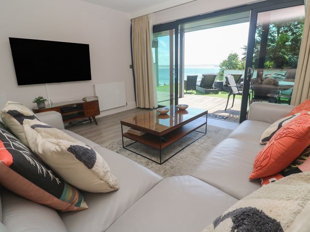 Peninsula Apartment 2 - 1078318 - photo 5