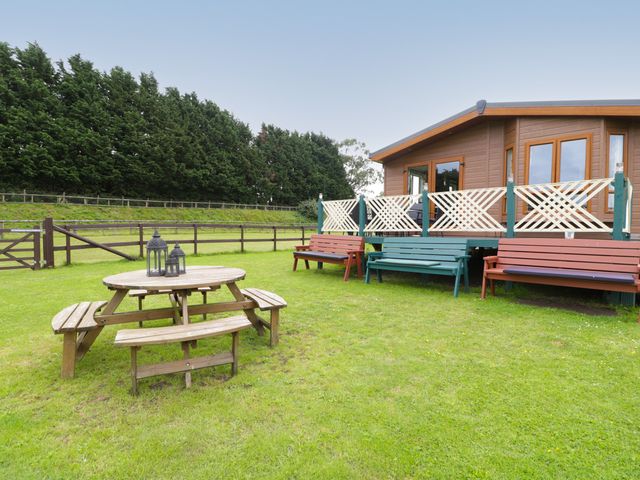 Hill View, Lilac Lodge - 1079216 - photo 3