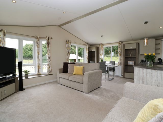 Hill View, Lilac Lodge - 1079216 - photo 5