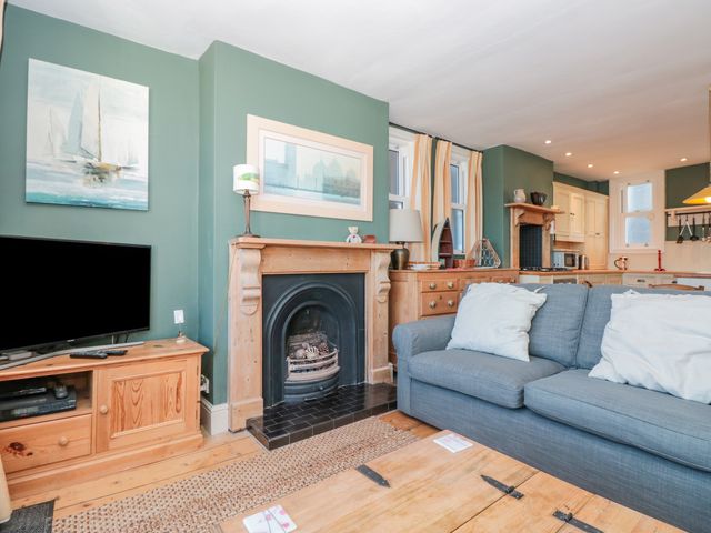 19 Above Town - 1079549 - photo 4