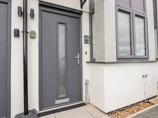 16 Ocean Heights - 1079711 - photo 2