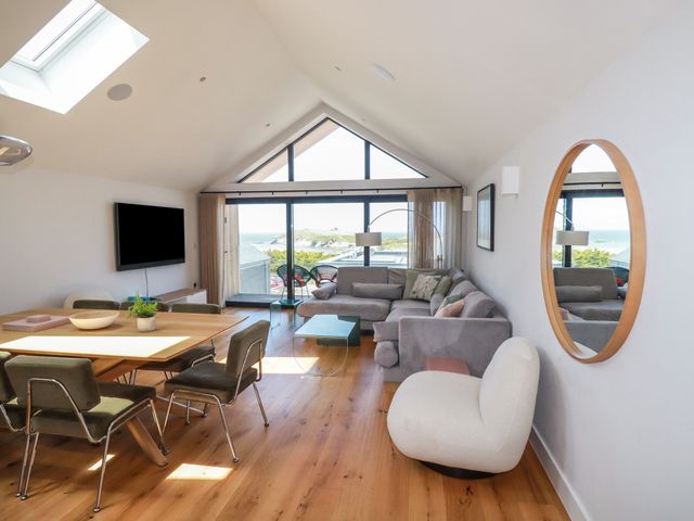 Porth Cove - 1079999 - photo 1