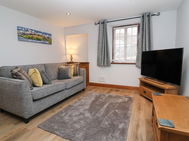 Fryston Cottage - 1080100 - photo 3
