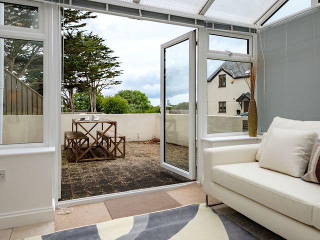 St Martins Apartment - 1080604 - photo 5