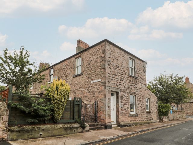 Islestone, 1 Temperance Terrace - 1080775 - photo 2