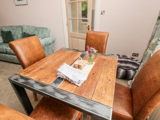 Islestone, 1 Temperance Terrace - 1080775 - photo 4