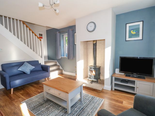 6 Hunters Green Close - 1081342 - photo 3