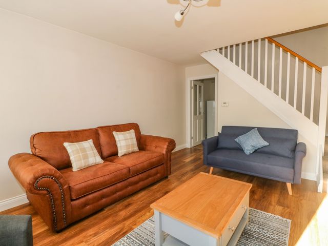 6 Hunters Green Close - 1081342 - photo 5