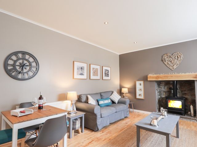 18b New Street - 1081863 - photo 4