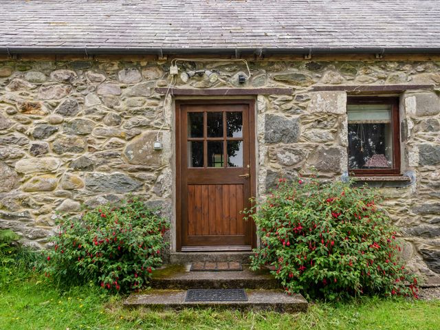 Tryfan Cottage - 10820 - photo 3
