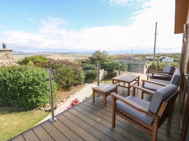 Sunstone Lodge (Garreg Haul Lodge) - 1082462 - photo 2
