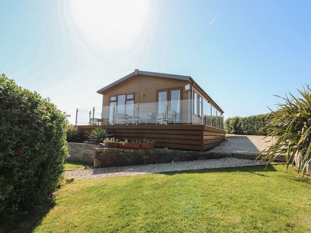 Sunstone Lodge (Garreg Haul Lodge) - 1082462 - photo 3