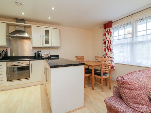 1 Tregonwell Court - 1082857 - photo 4