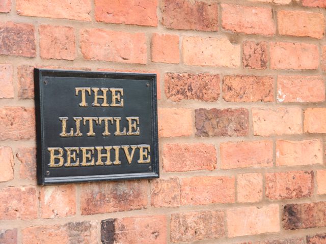 The Little Beehive - 1082976 - photo 5