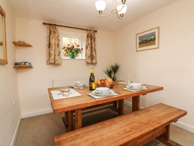 Hedgehog Cottage - 1083957 - photo 4