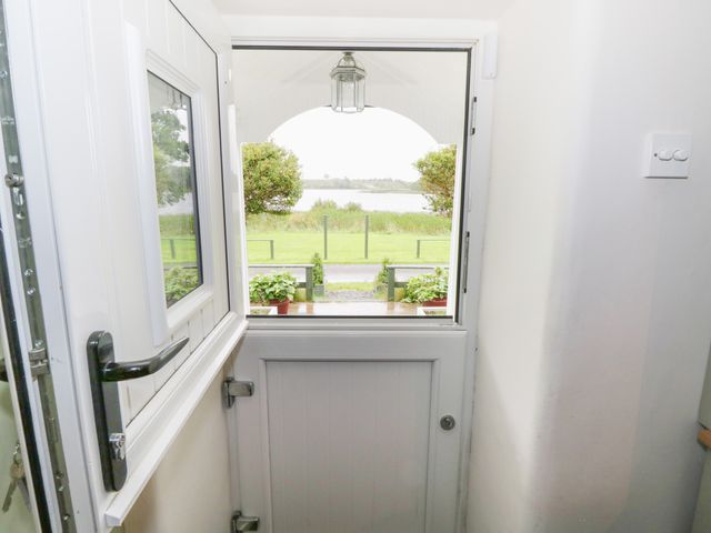Lakeside Cottage - 1084090 - photo 5