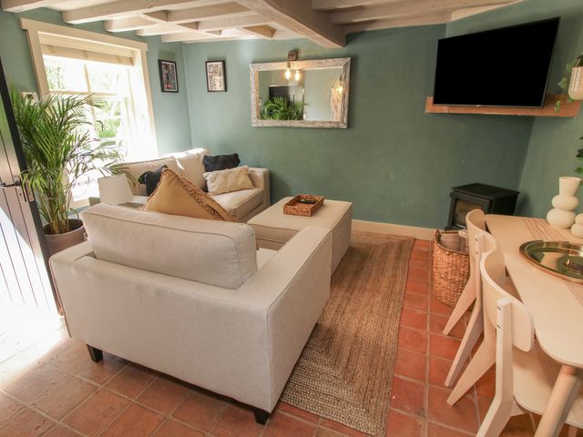 Number 4 - 1085245 - photo 3