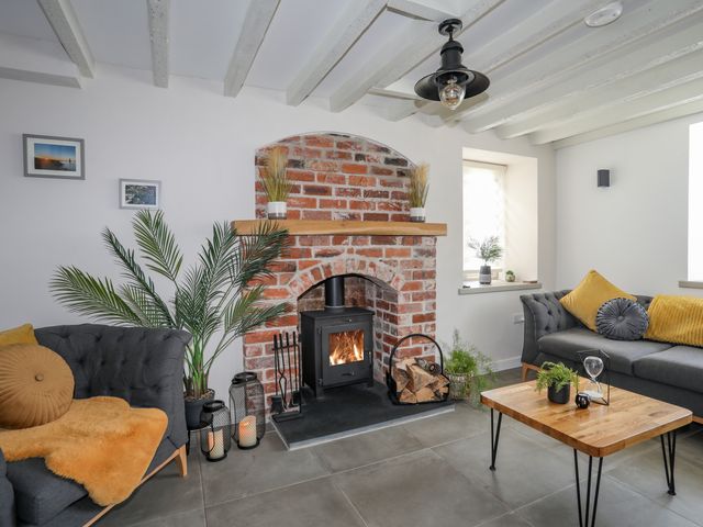 Lleiniog Cottage - 1086047 - photo 3