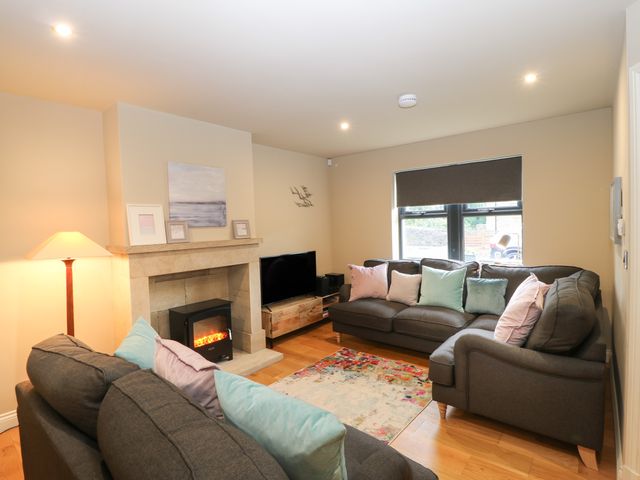 1 Stansfield Mews - 1086133 - photo 2