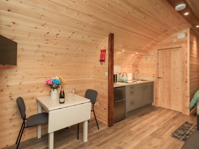 Jenny - Crossgate Luxury Glamping - 1086443 - photo 5