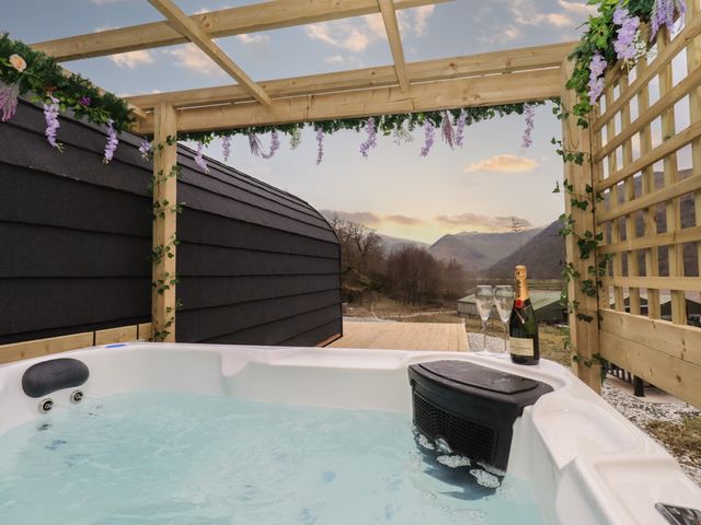 Jenny - Crossgate Luxury Glamping - 1086443 - photo 3