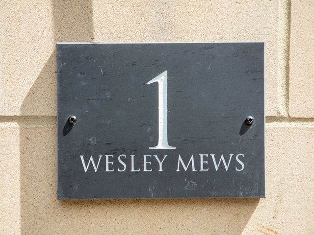 1 Wesley Mews - 1086727 - photo 3