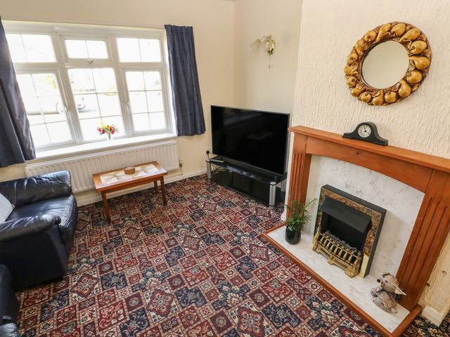 13 Lyndhurst Avenue - 1088143 - photo 3