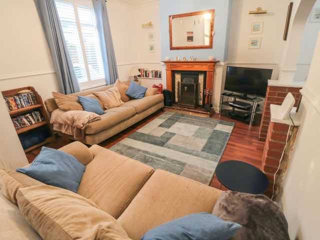 Smoked Kipper Cottage - 1089139 - photo 4