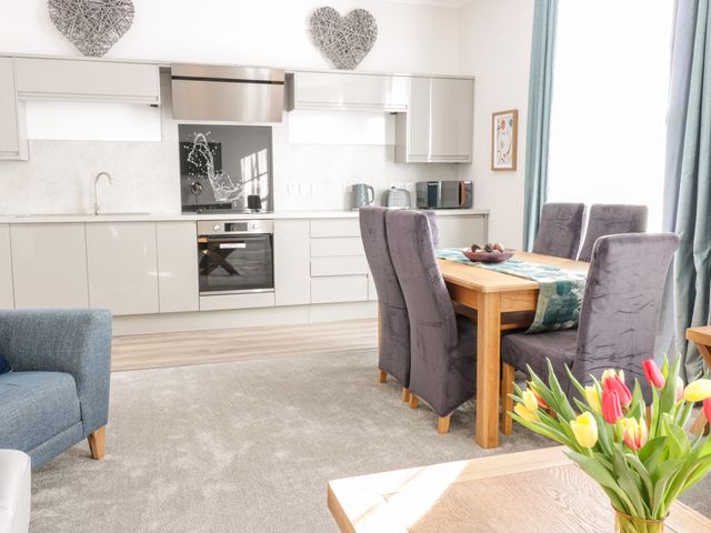 2 Abbey Row - 1089523 - photo 5